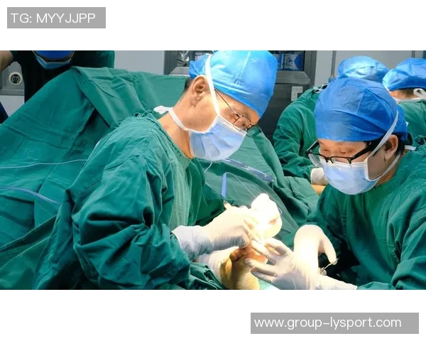 黄威手术时间确定将于10月10日进行恢复计划全力以赴期待重返赛场